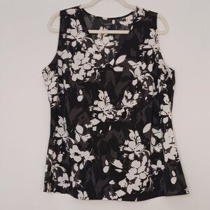 Women's Covington Black & White Floral Sleeveless Blouse (Missing necklace) XL